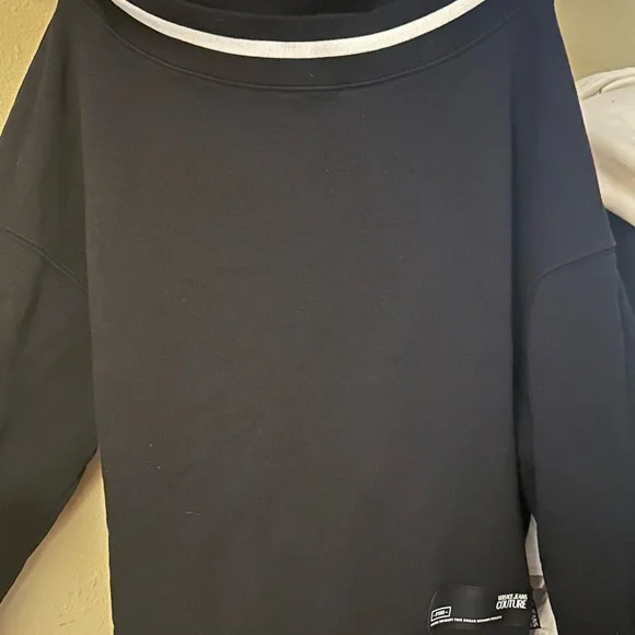Versace Jeans Couture Black Sweatshirt with Patch - Picture 5 of 9